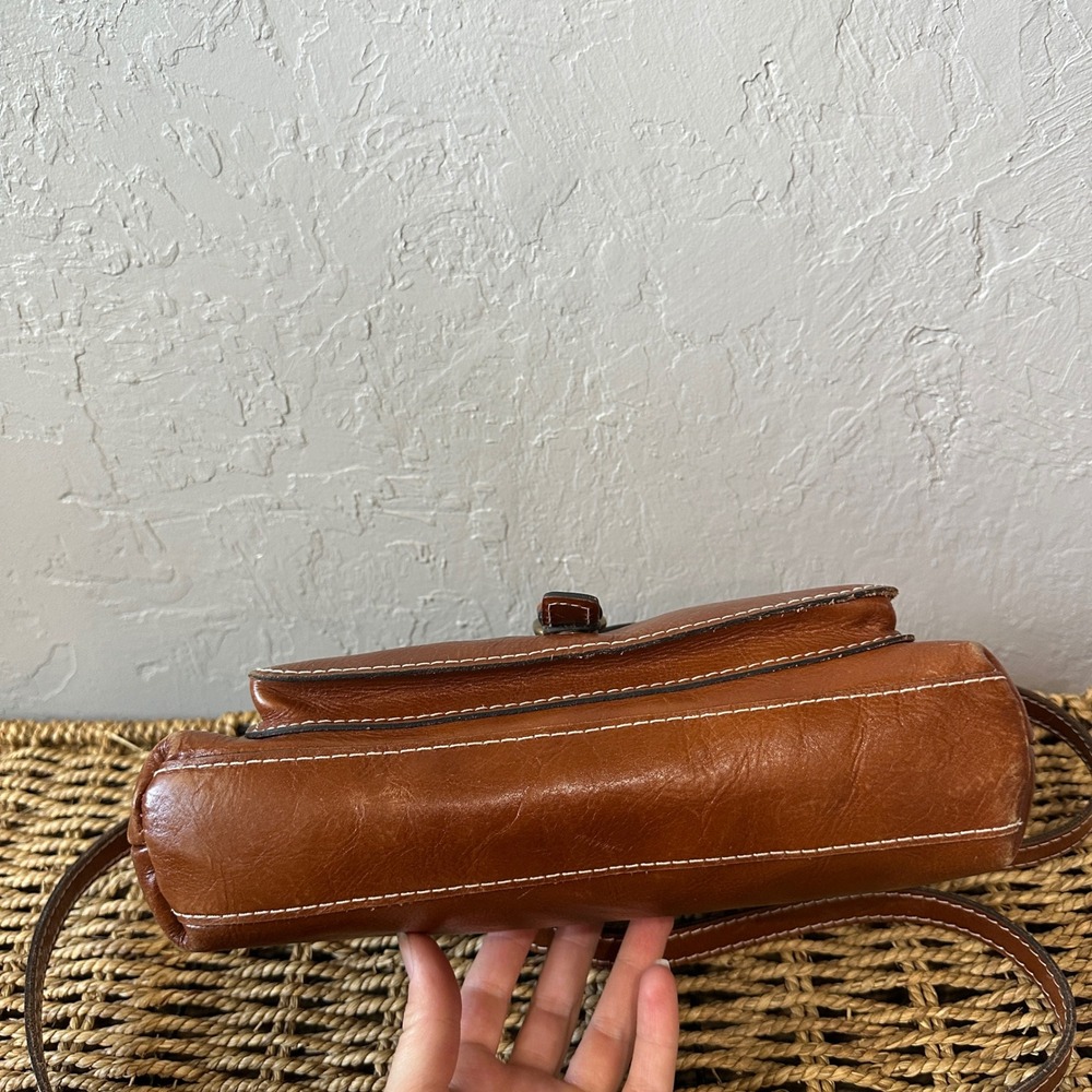 Patricia Nash Brown Leather Crossbody Bag Cognac Small Messenger Pouch - Picture 8 of 8